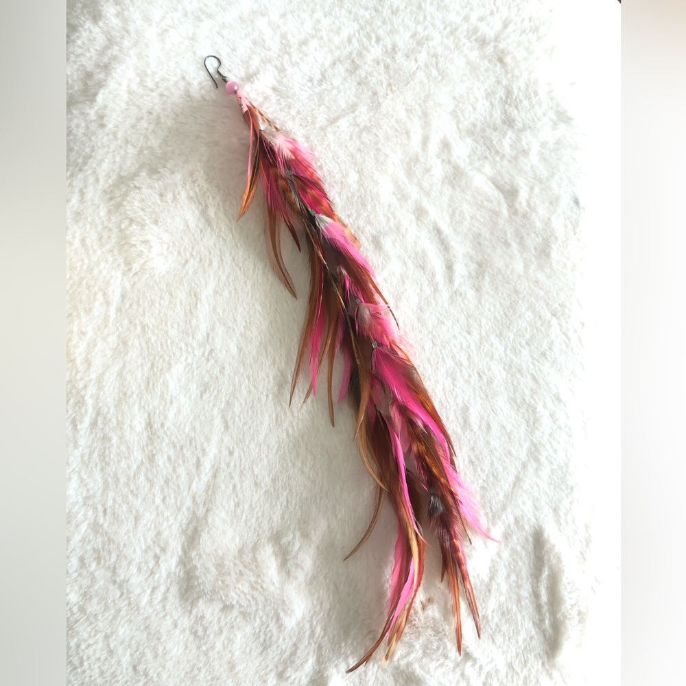 Feather fringe earring